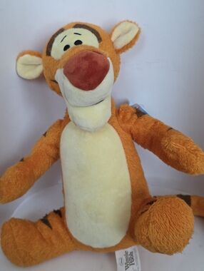 Disney Kohl Care TIGGER Winnie the Pooh Super Soft Plush 11"New With Tags